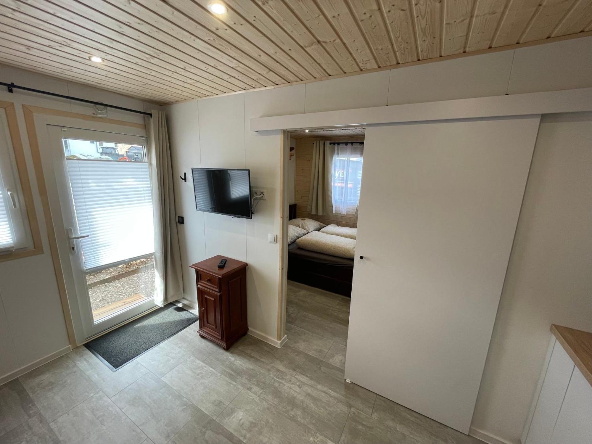 Tinyhaus #4 Huelben - Ortsrand - Kostenlose Parkplaetze Hulben Exterior photo